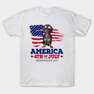 Dachshund Flag USA - America 4th Of July Independence Day T-Shirt